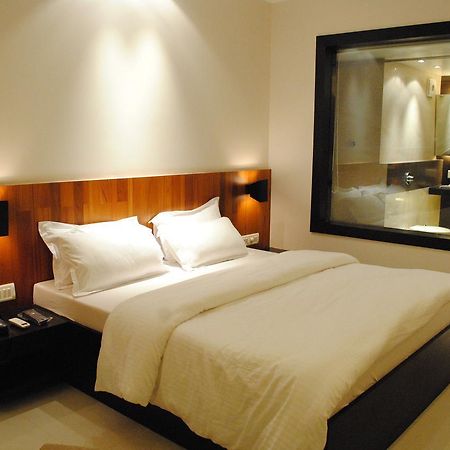 Hotel Landmark Ratnāgiri 外观 照片