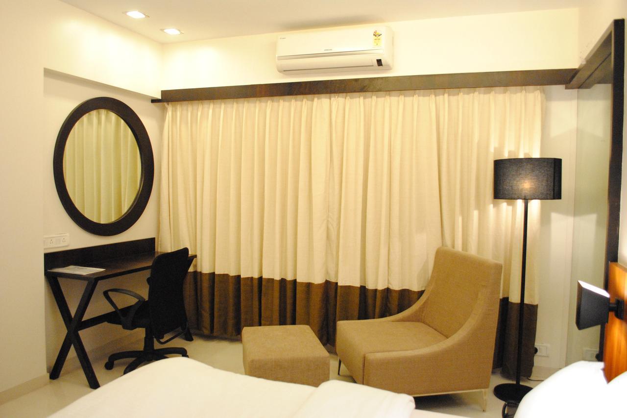 Hotel Landmark Ratnāgiri 外观 照片