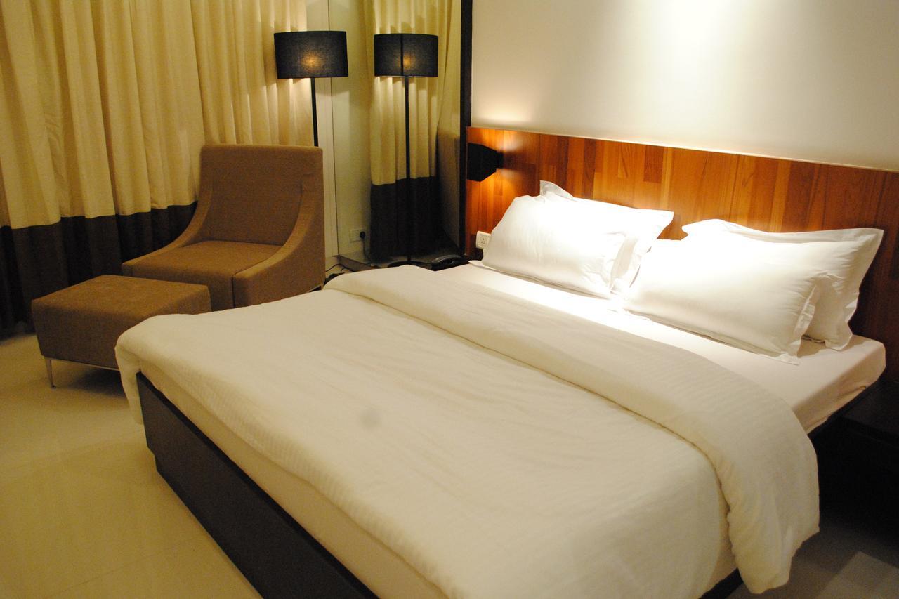 Hotel Landmark Ratnāgiri 外观 照片